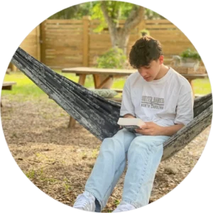 Picture of Adrián 17 años <br>(Estudiante)