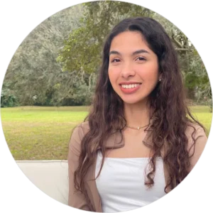 Picture of Kiara 18 años<br>(Universitaria)